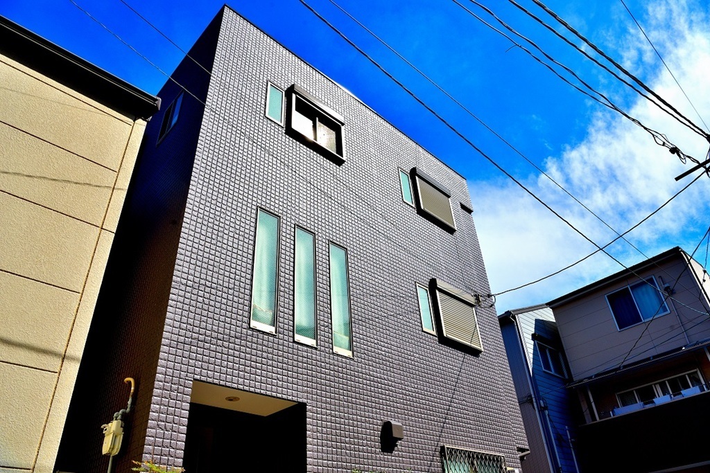 パワーボード外壁塗り替え完成
