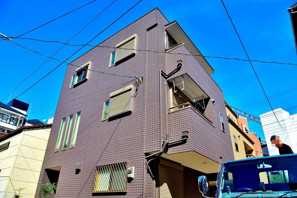 パワーボード外壁塗り替え完成