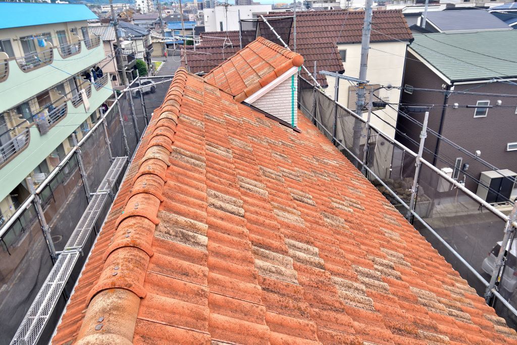 モ二エル瓦屋根
